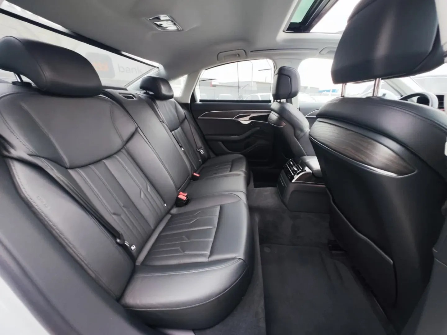 Cumpara/ Vinde online Audi A8 2022 SH, la cel mai bun pret pentru tine!