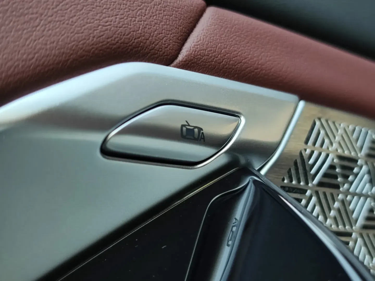 Cumpara/ Vinde online BMW 7 Series 2024 SH, la cel mai bun pret pentru tine!