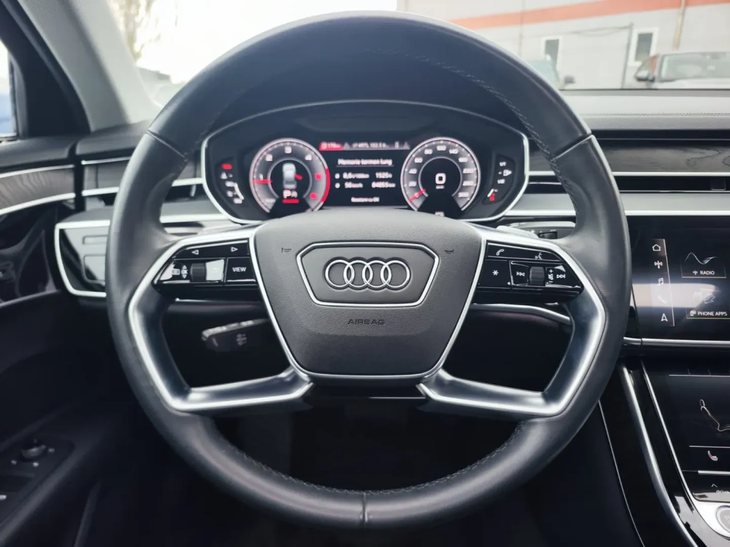 Cumpara/ Vinde online Audi A8 2022 SH, la cel mai bun pret pentru tine!