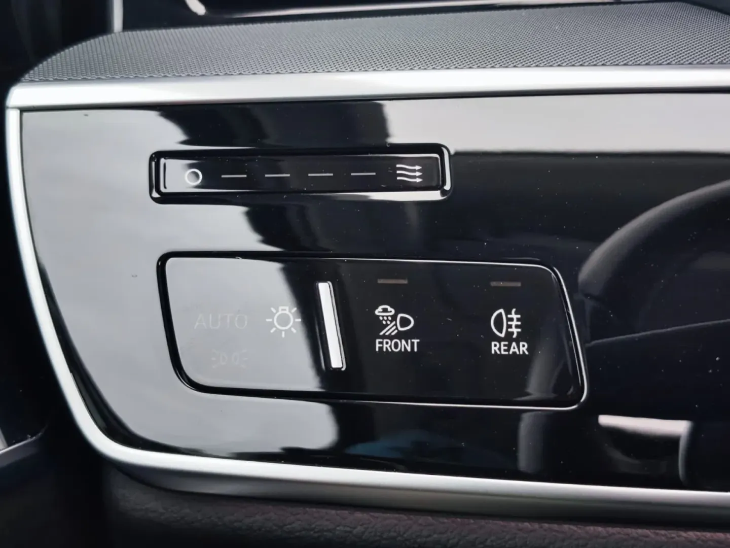 Cumpara/ Vinde online Audi A8 2022 SH, la cel mai bun pret pentru tine!