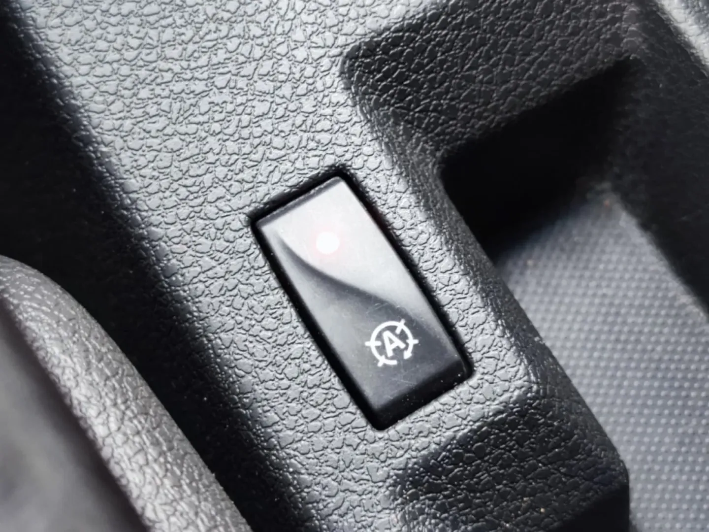 Cumpara/ Vinde online Dacia Logan 2020 SH, la cel mai bun pret pentru tine!