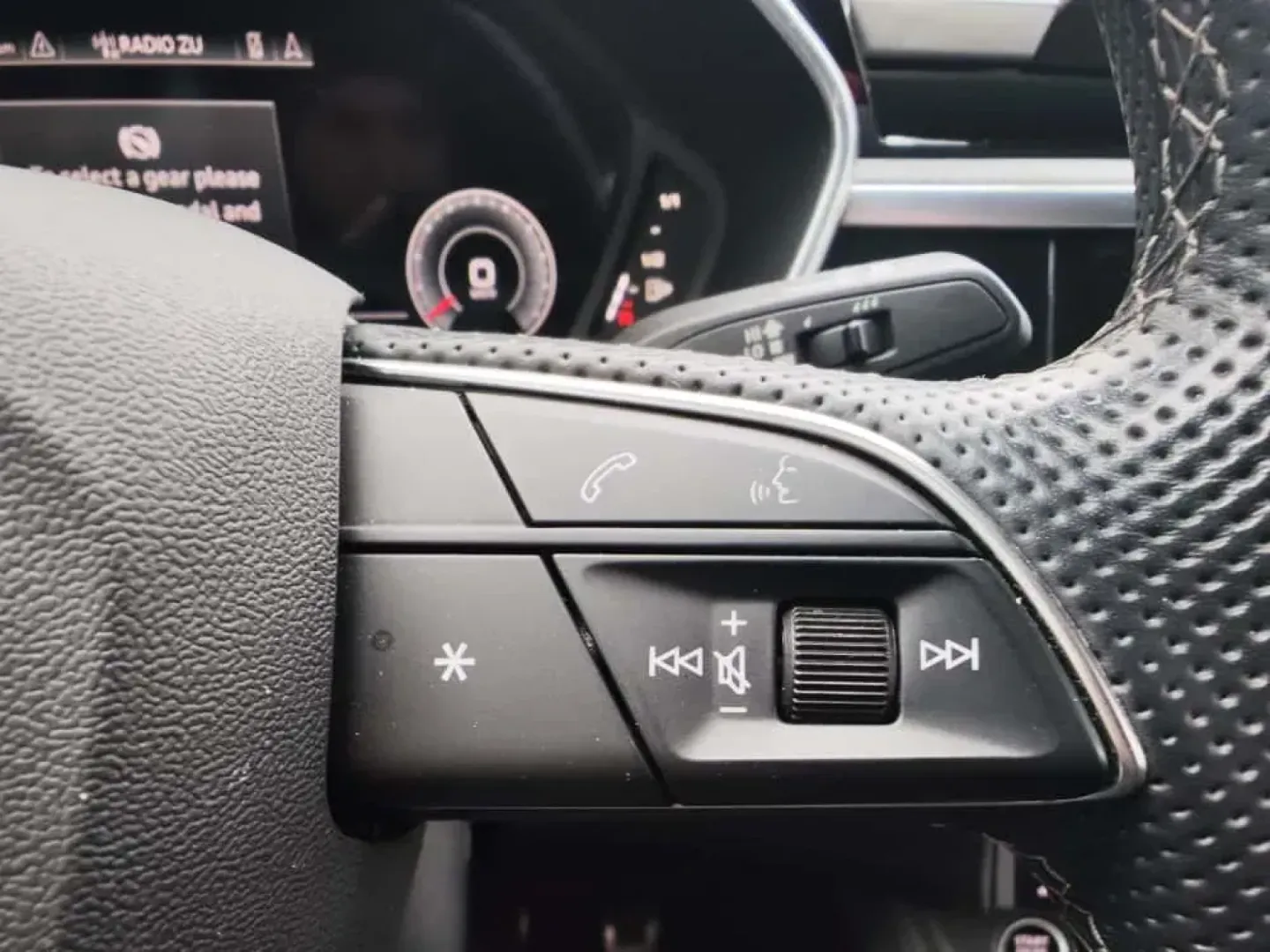 Cumpara/ Vinde online Audi Q3 2022 SH, la cel mai bun pret pentru tine!