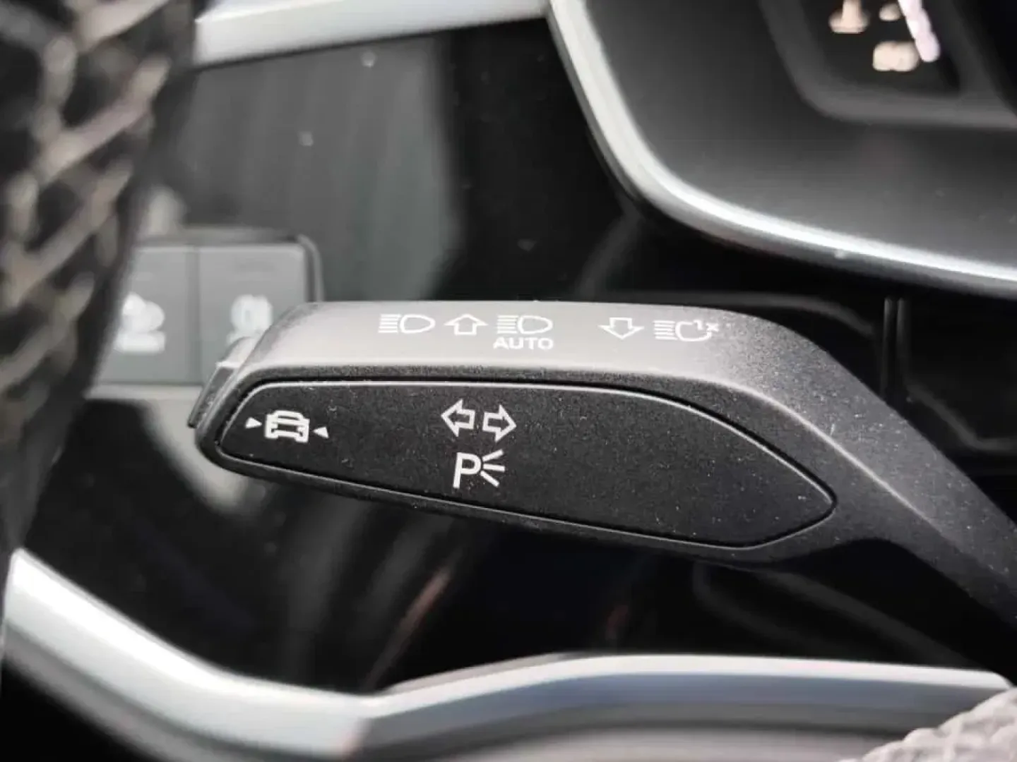 Cumpara/ Vinde online Audi Q3 2022 SH, la cel mai bun pret pentru tine!