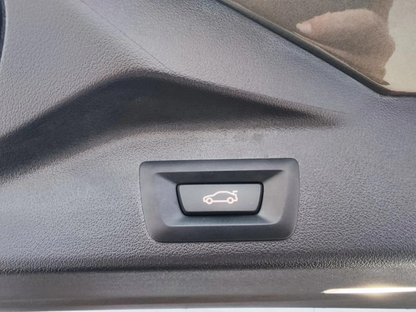 Cumpara/ Vinde online BMW X5 2022 SH, la cel mai bun pret pentru tine!