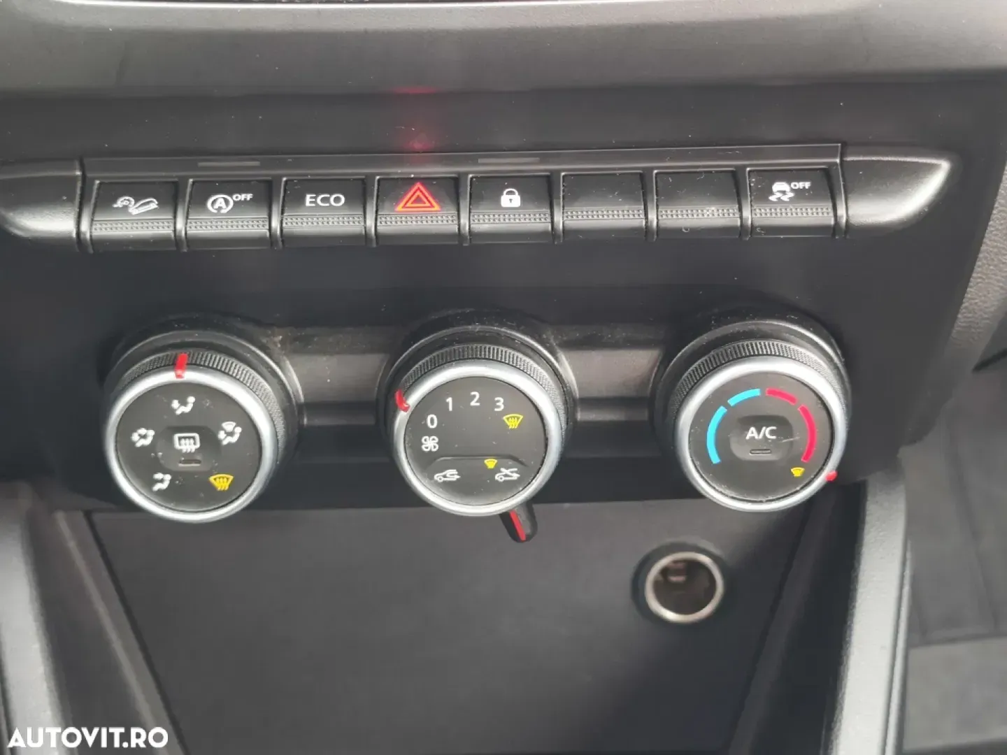 Cumpara/ Vinde online Dacia Duster 2021 SH, la cel mai bun pret pentru tine!