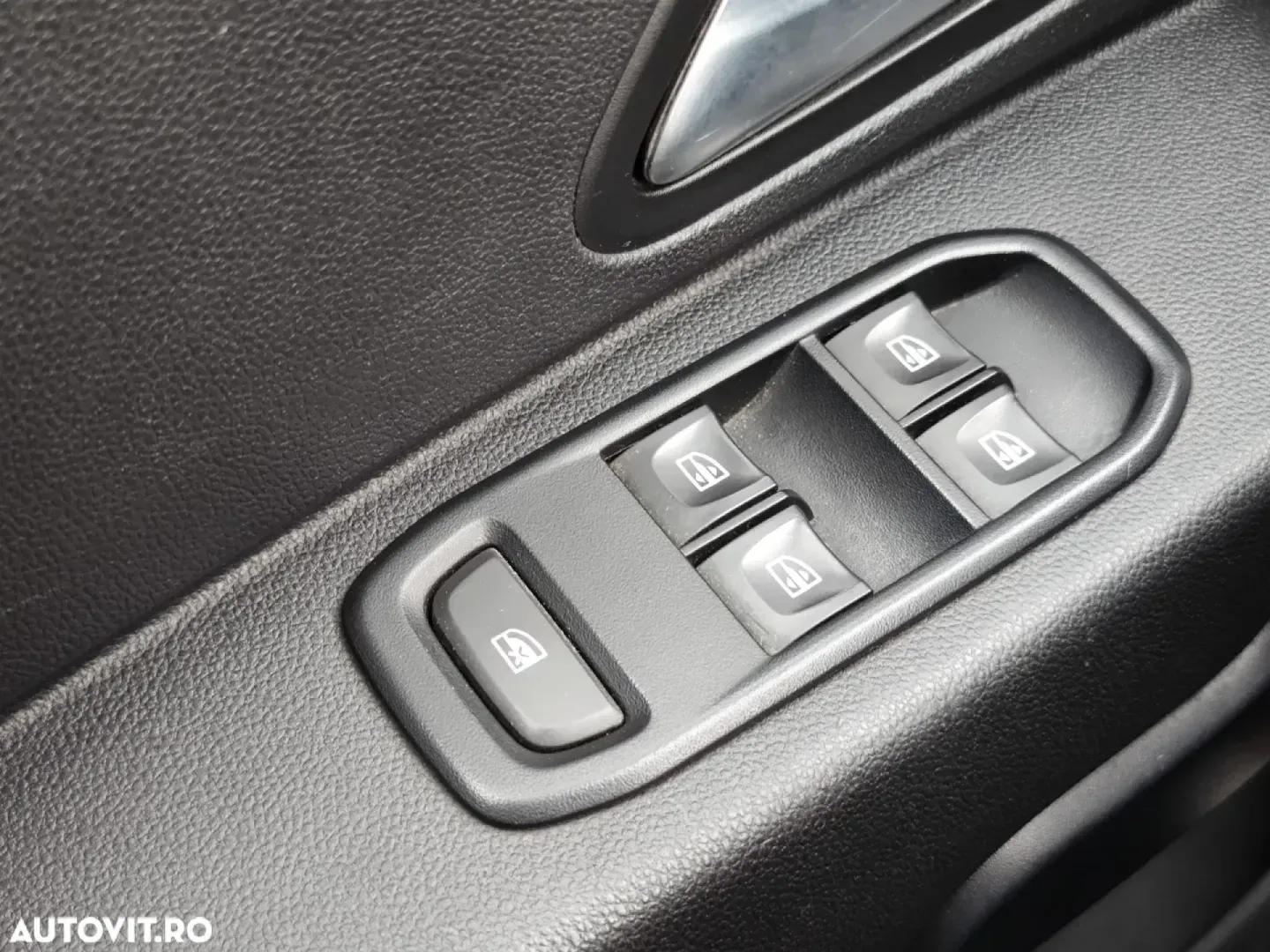Cumpara/ Vinde online Dacia Duster 2021 SH, la cel mai bun pret pentru tine!