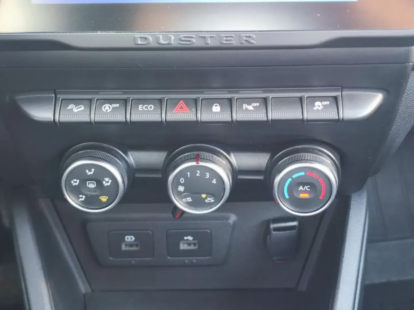 Cumpara/ Vinde online Dacia Duster 2022 SH, la cel mai bun pret pentru tine!