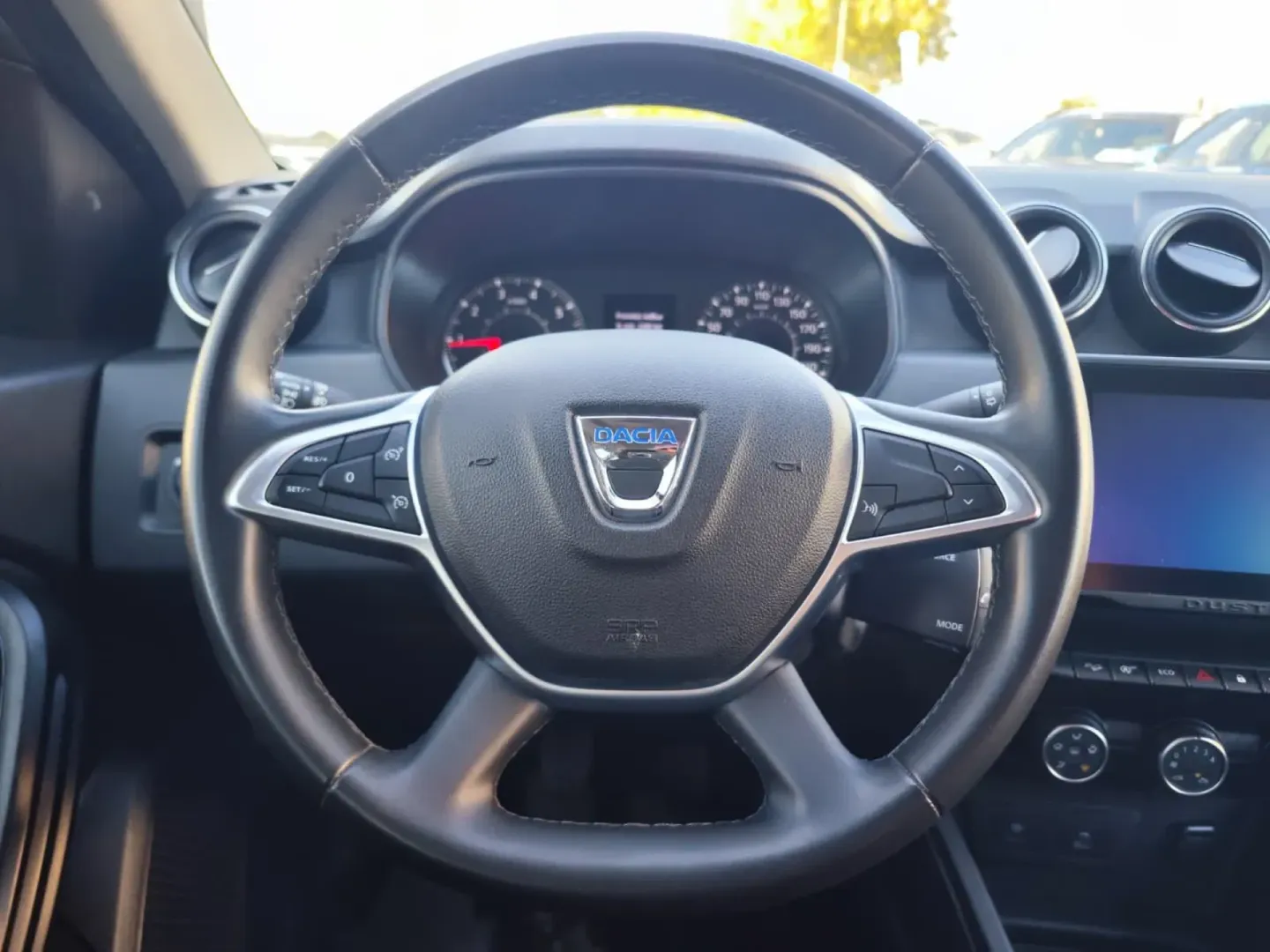 Cumpara/ Vinde online Dacia Duster 2022 SH, la cel mai bun pret pentru tine!