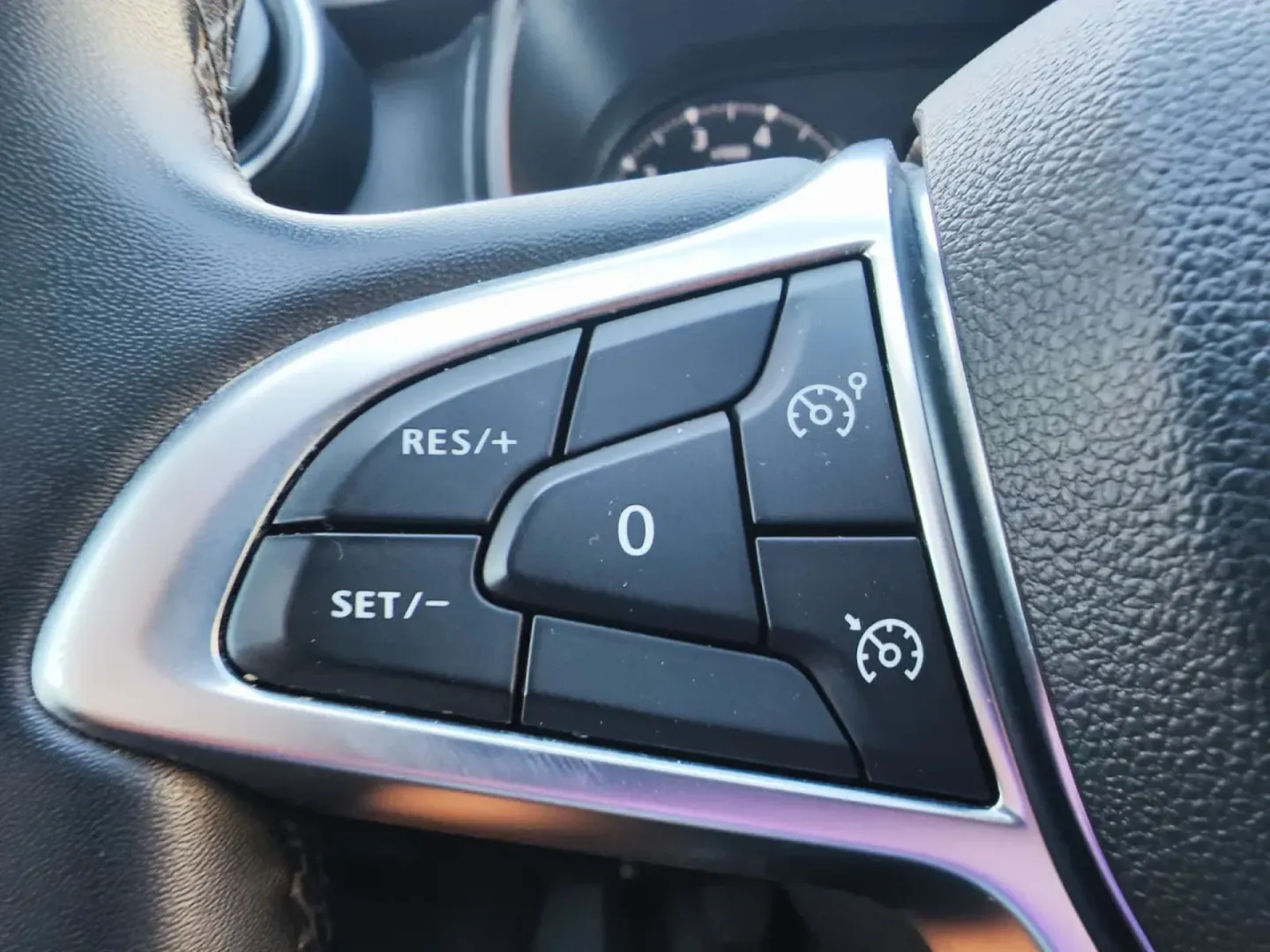 Cumpara/ Vinde online Dacia Duster 2022 SH, la cel mai bun pret pentru tine!