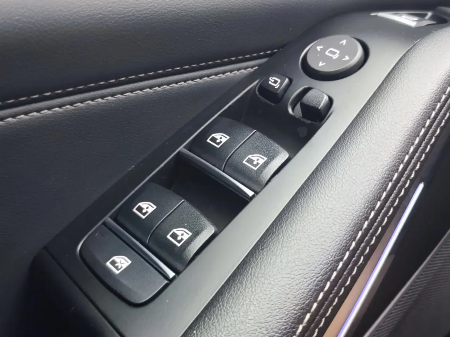 Cumpara/ Vinde online BMW X5 2022 SH, la cel mai bun pret pentru tine!