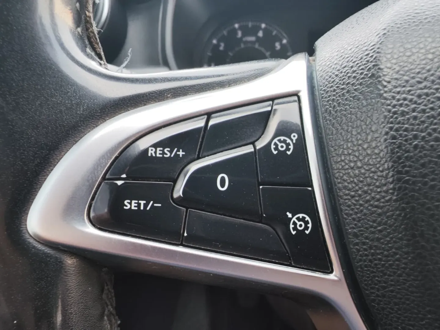Cumpara/ Vinde online Dacia Duster 2022 SH, la cel mai bun pret pentru tine!