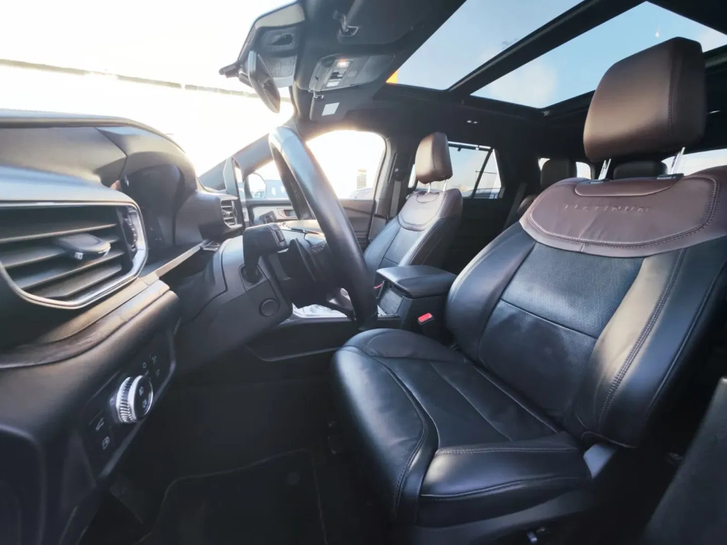 Cumpara/ Vinde online Ford Explorer 2022 SH, la cel mai bun pret pentru tine!