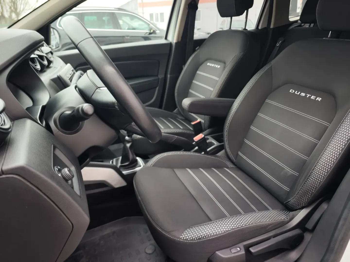 Cumpara/ Vinde online Dacia Duster 2021 SH, la cel mai bun pret pentru tine!