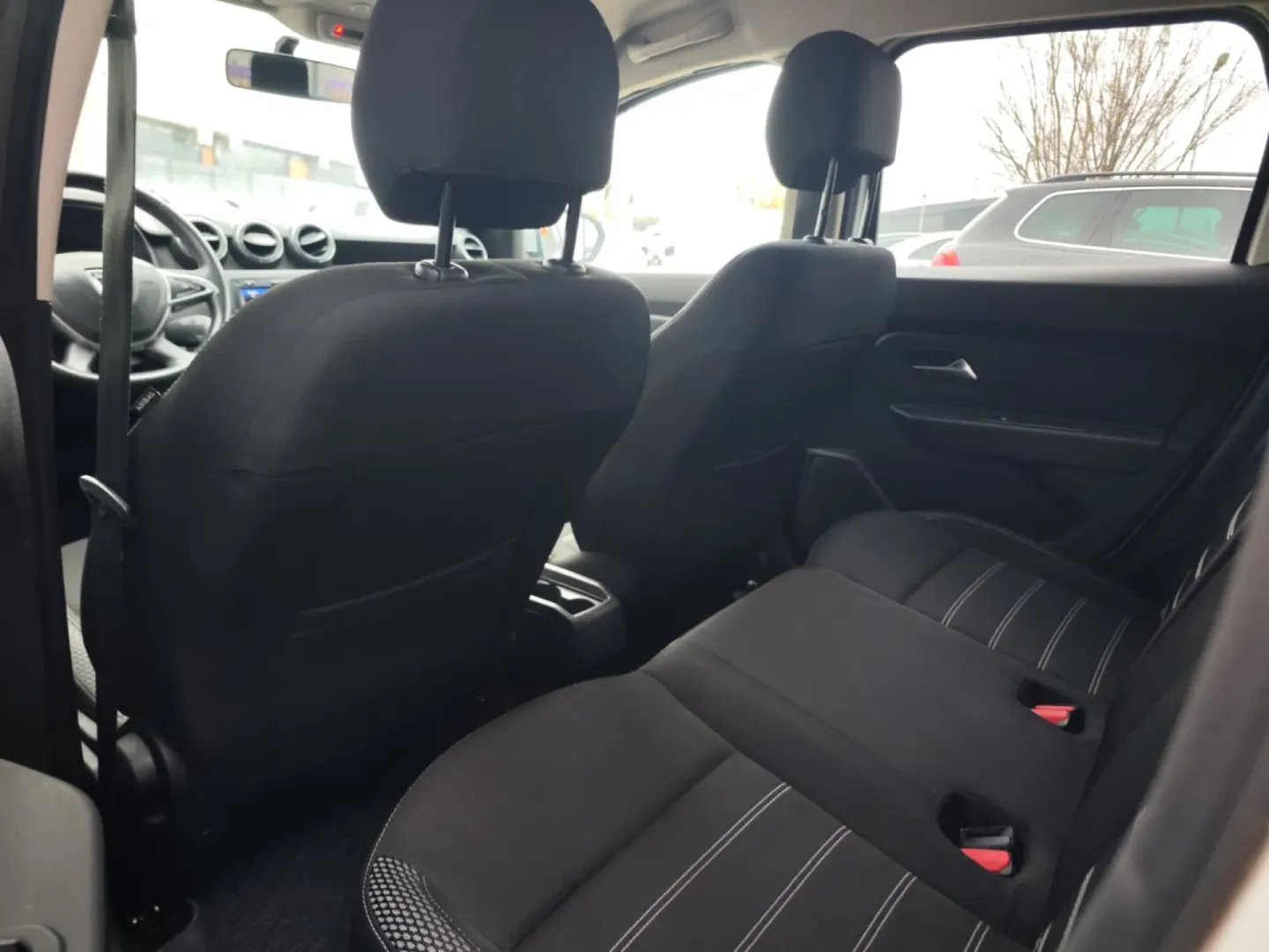 Cumpara/ Vinde online Dacia Duster 2021 SH, la cel mai bun pret pentru tine!