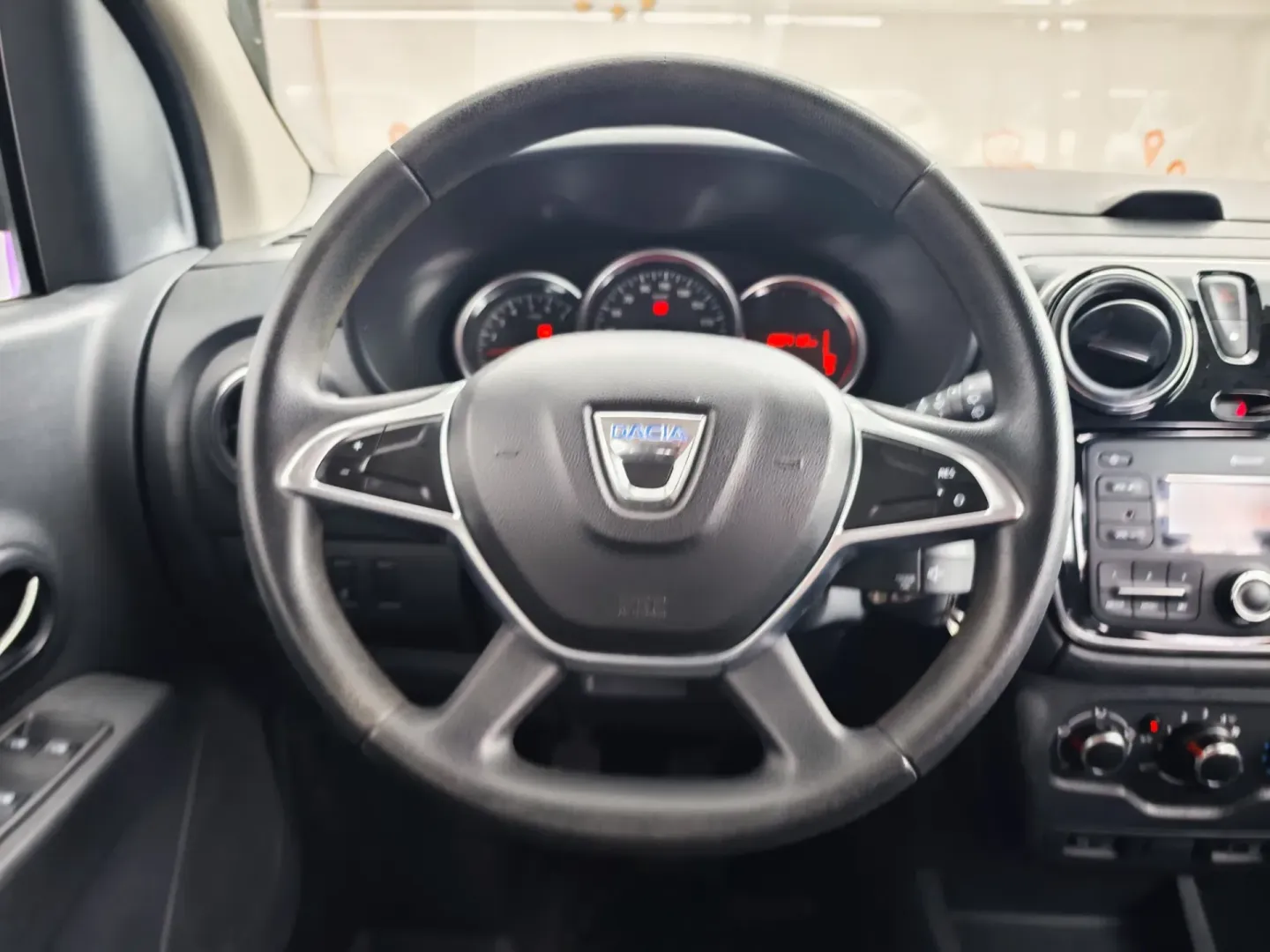 Cumpara/ Vinde online Dacia Lodgy 2019 SH, la cel mai bun pret pentru tine!