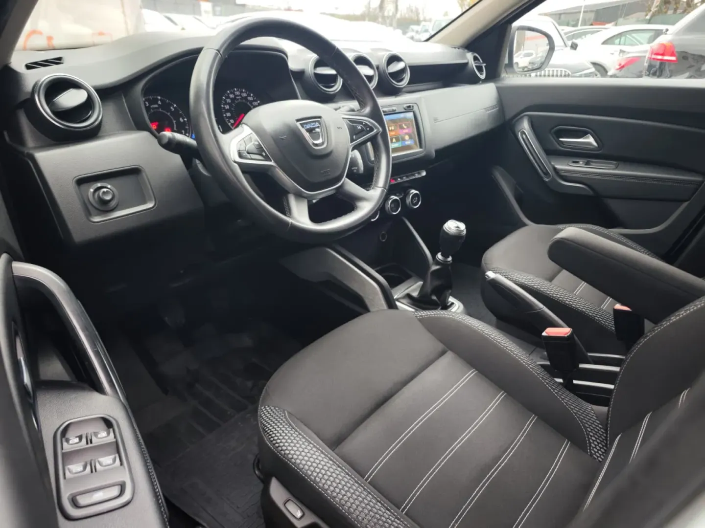 Cumpara/ Vinde online Dacia Duster 2021 SH, la cel mai bun pret pentru tine!