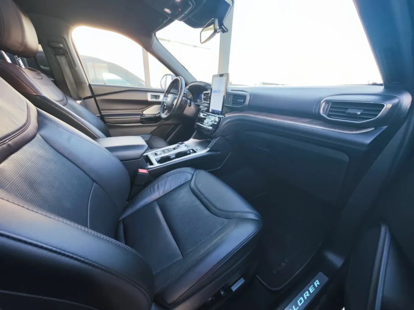 Cumpara/ Vinde online Ford Explorer 2022 SH, la cel mai bun pret pentru tine!