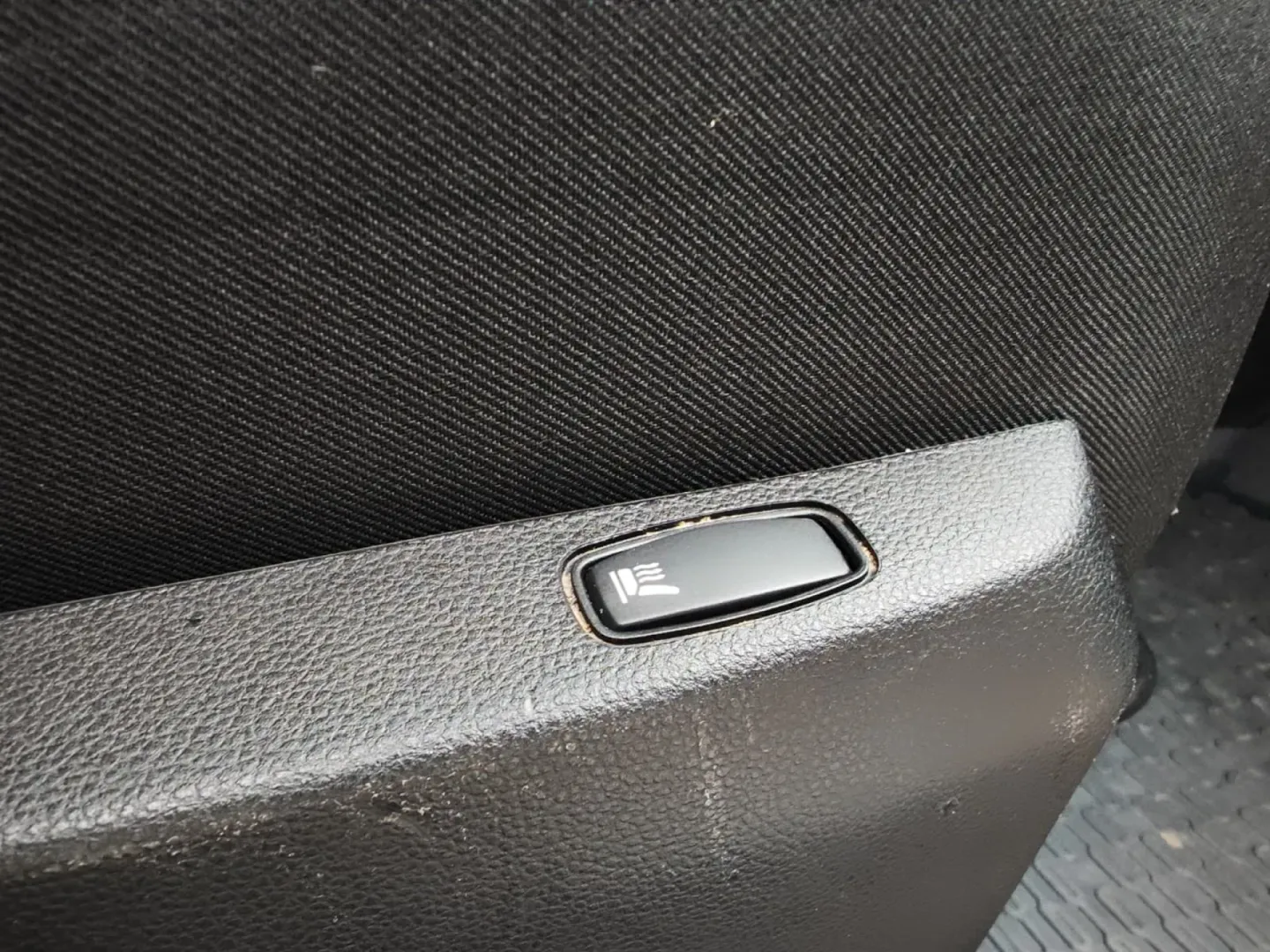 Cumpara/ Vinde online Dacia Duster 2021 SH, la cel mai bun pret pentru tine!