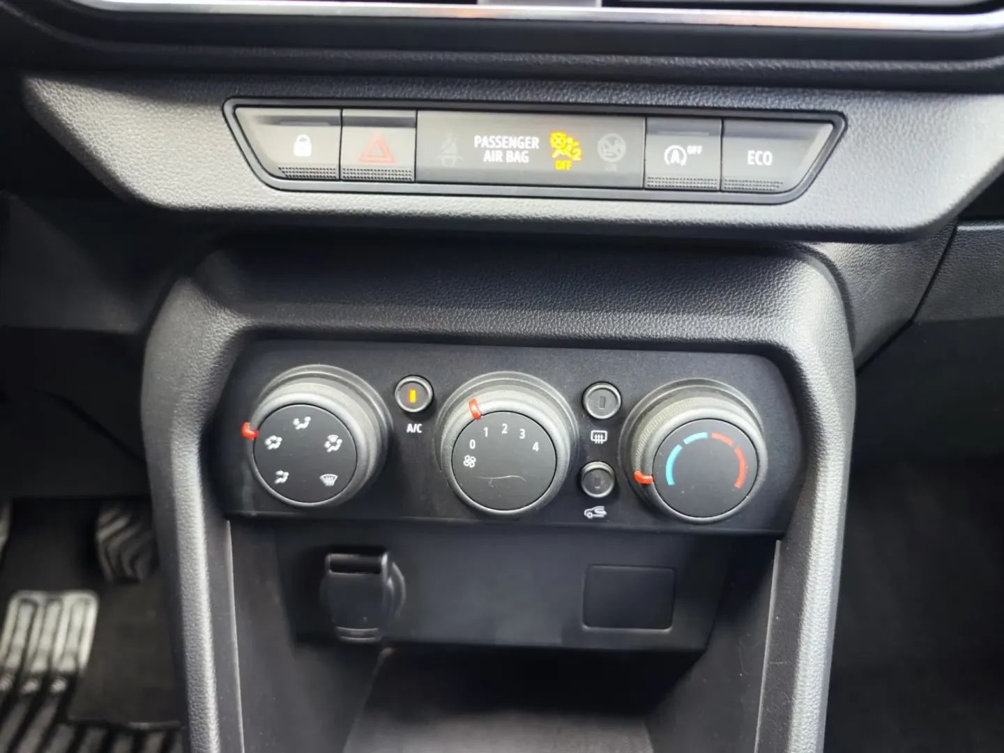 Cumpara/ Vinde online Dacia Logan 2021 SH, la cel mai bun pret pentru tine!