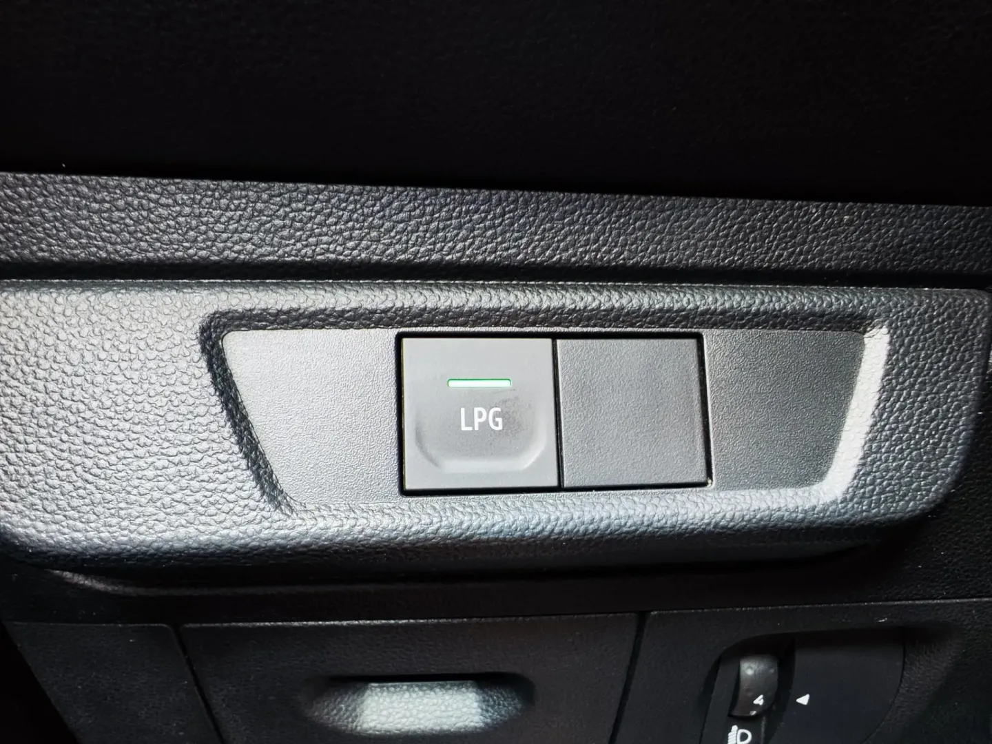 Cumpara/ Vinde online Dacia Logan 2021 SH, la cel mai bun pret pentru tine!