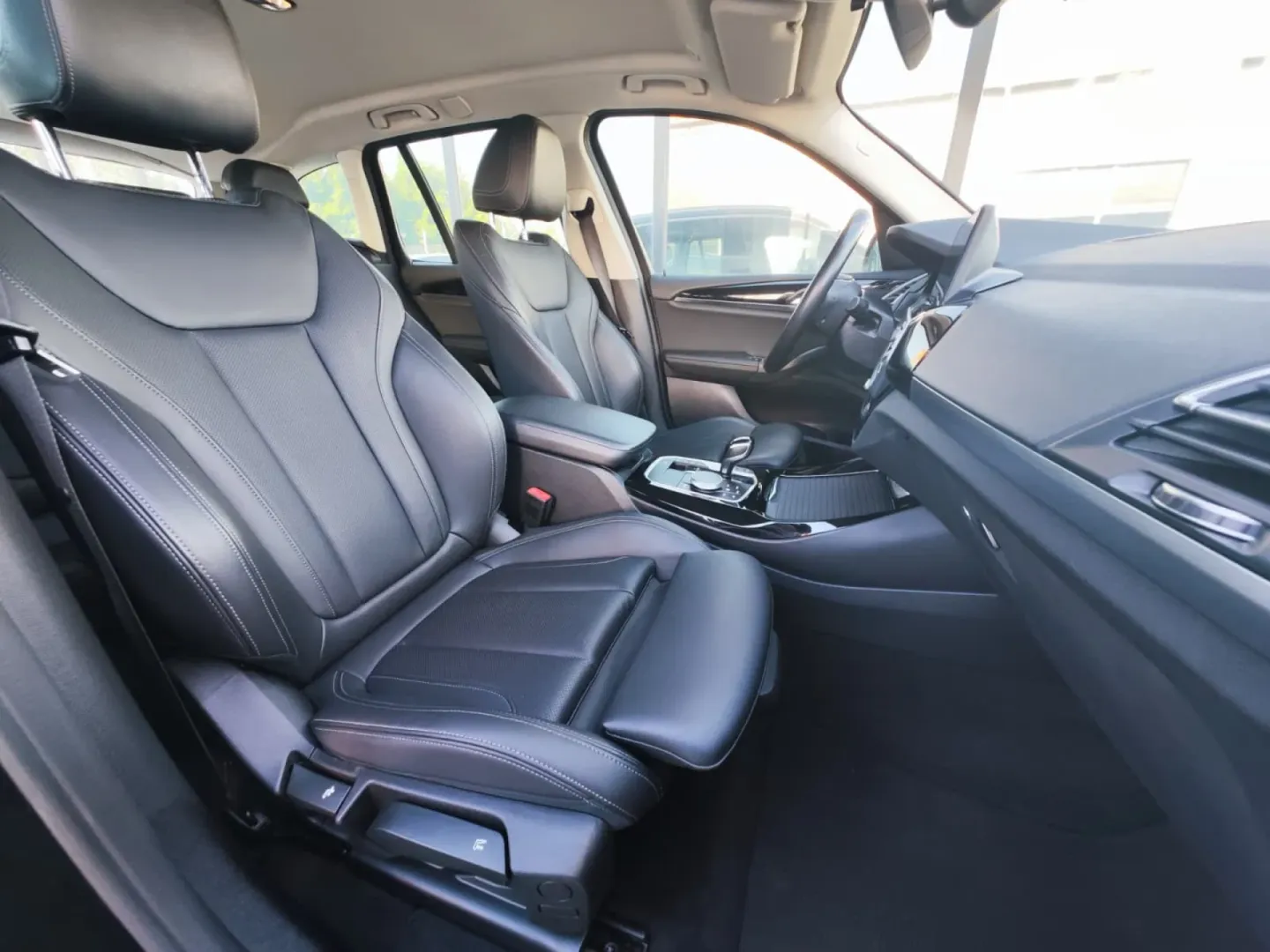 Cumpara/ Vinde online BMW X3 2022 SH, la cel mai bun pret pentru tine!