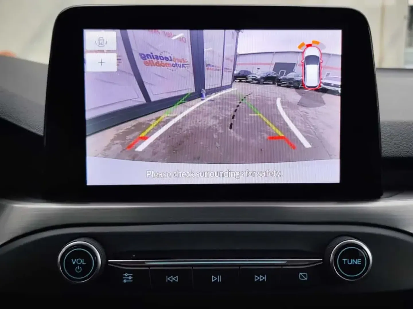 Cumpara/ Vinde online Ford Focus 2020 SH, la cel mai bun pret pentru tine!
