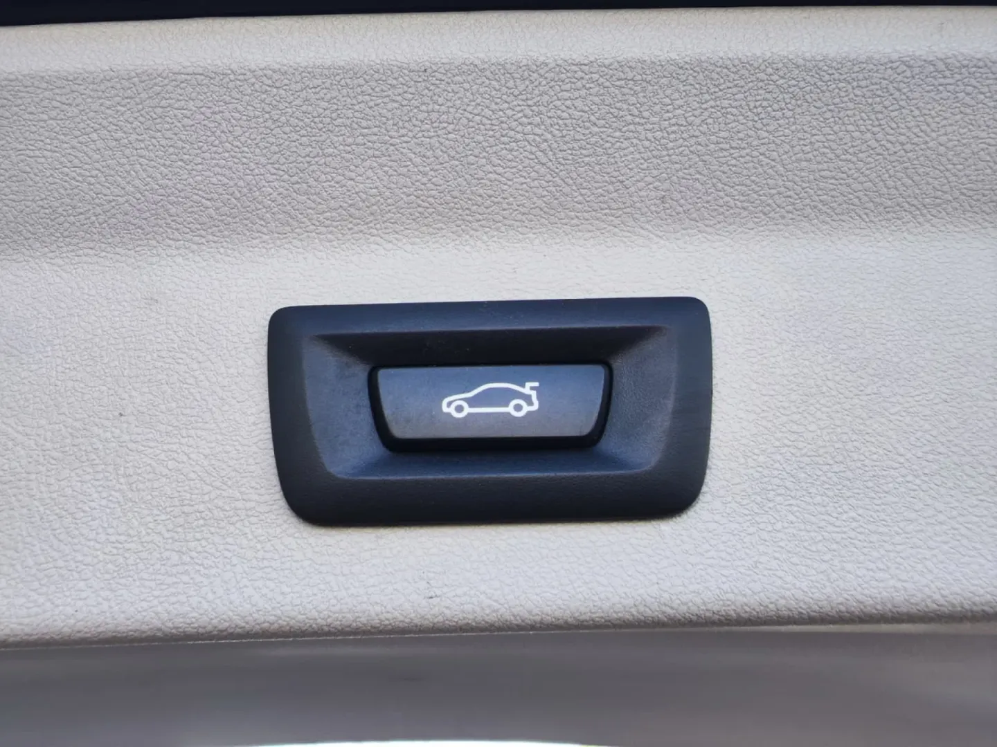 Cumpara/ Vinde online BMW X3 2022 SH, la cel mai bun pret pentru tine!
