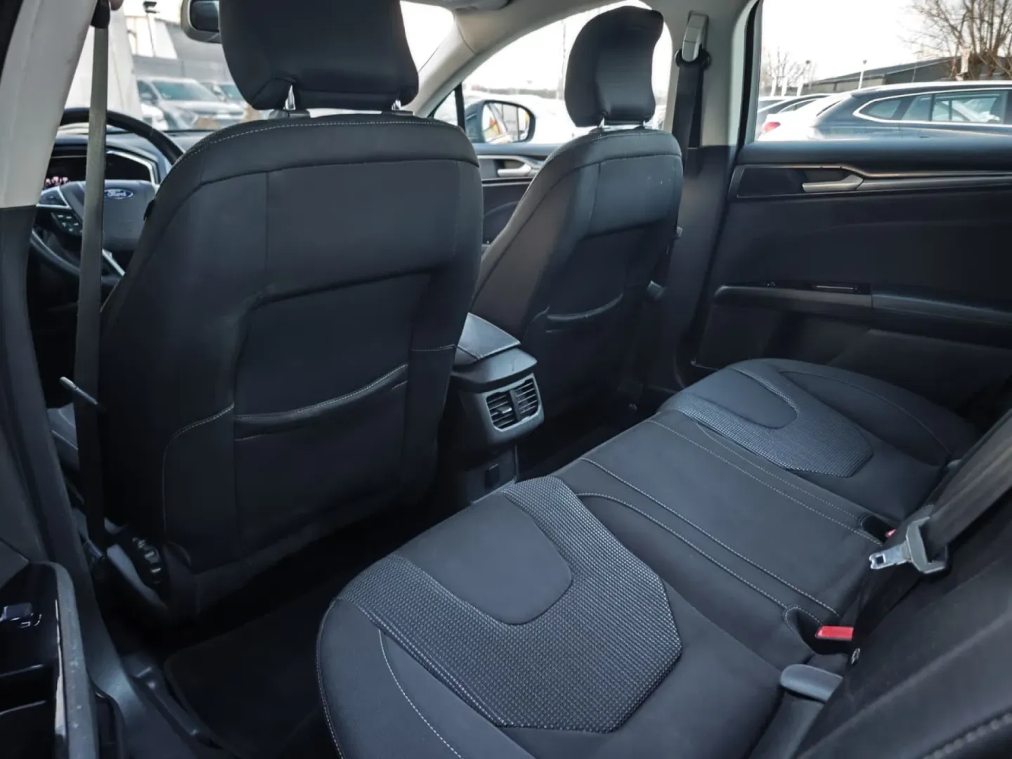Cumpara/ Vinde online Ford Mondeo 2021 SH, la cel mai bun pret pentru tine!