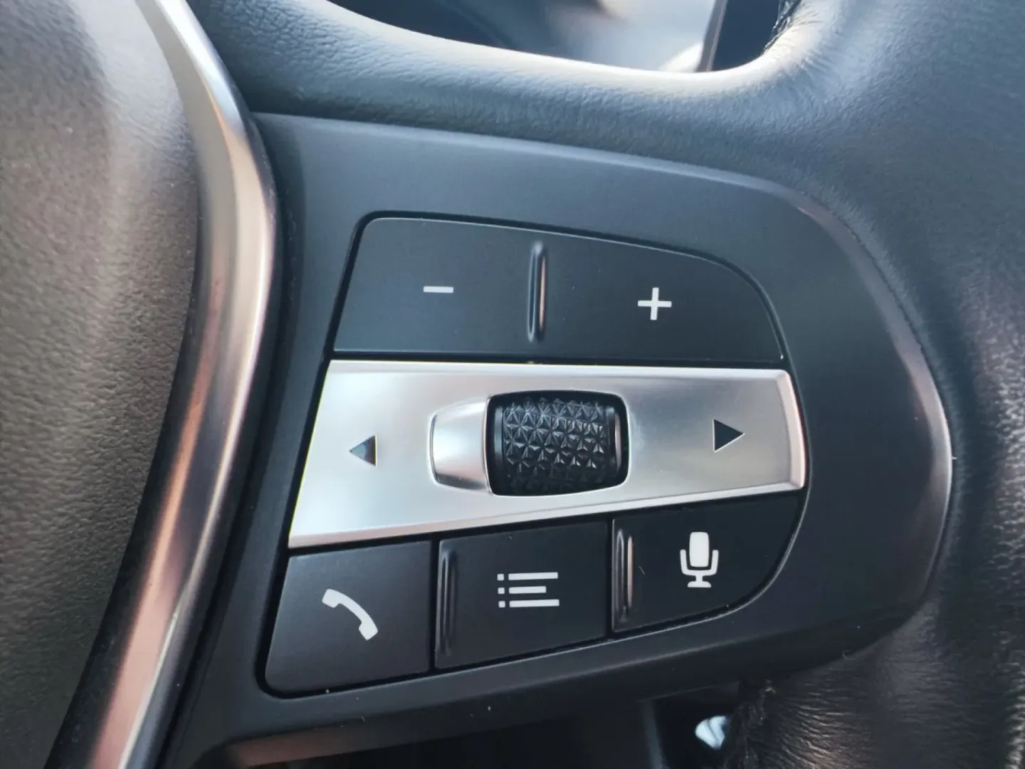 Cumpara/ Vinde online BMW X3 2022 SH, la cel mai bun pret pentru tine!