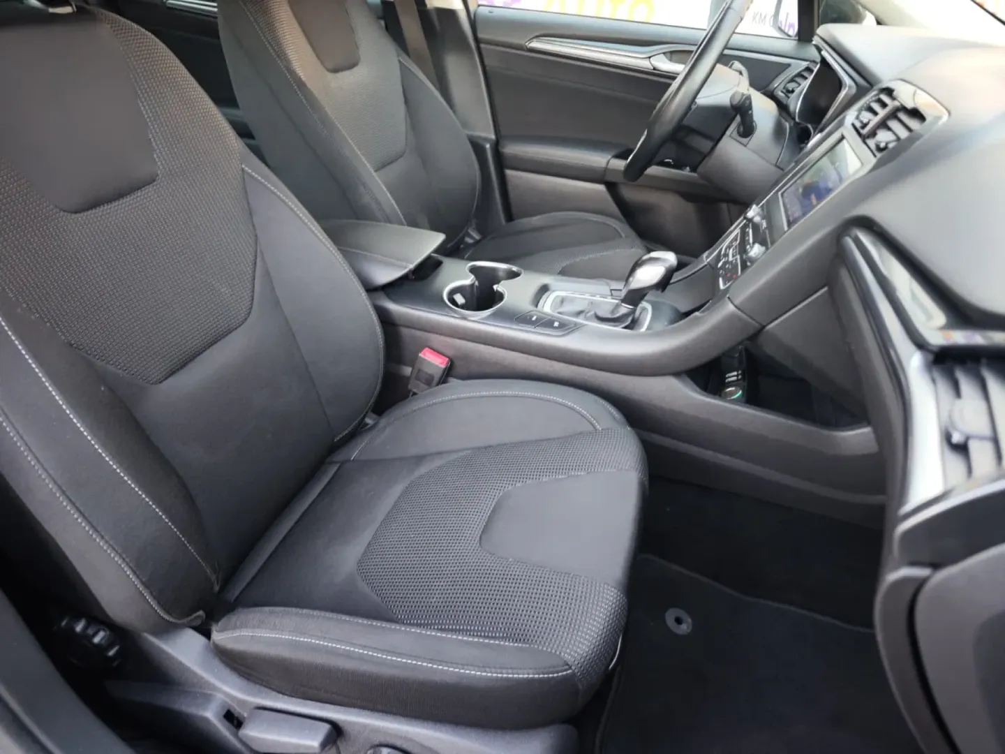 Cumpara/ Vinde online Ford Mondeo 2021 SH, la cel mai bun pret pentru tine!