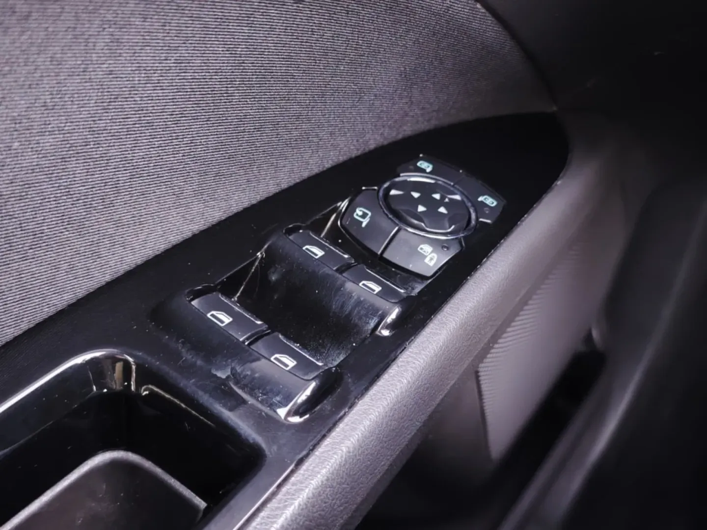 Cumpara/ Vinde online Ford Mondeo 2021 SH, la cel mai bun pret pentru tine!
