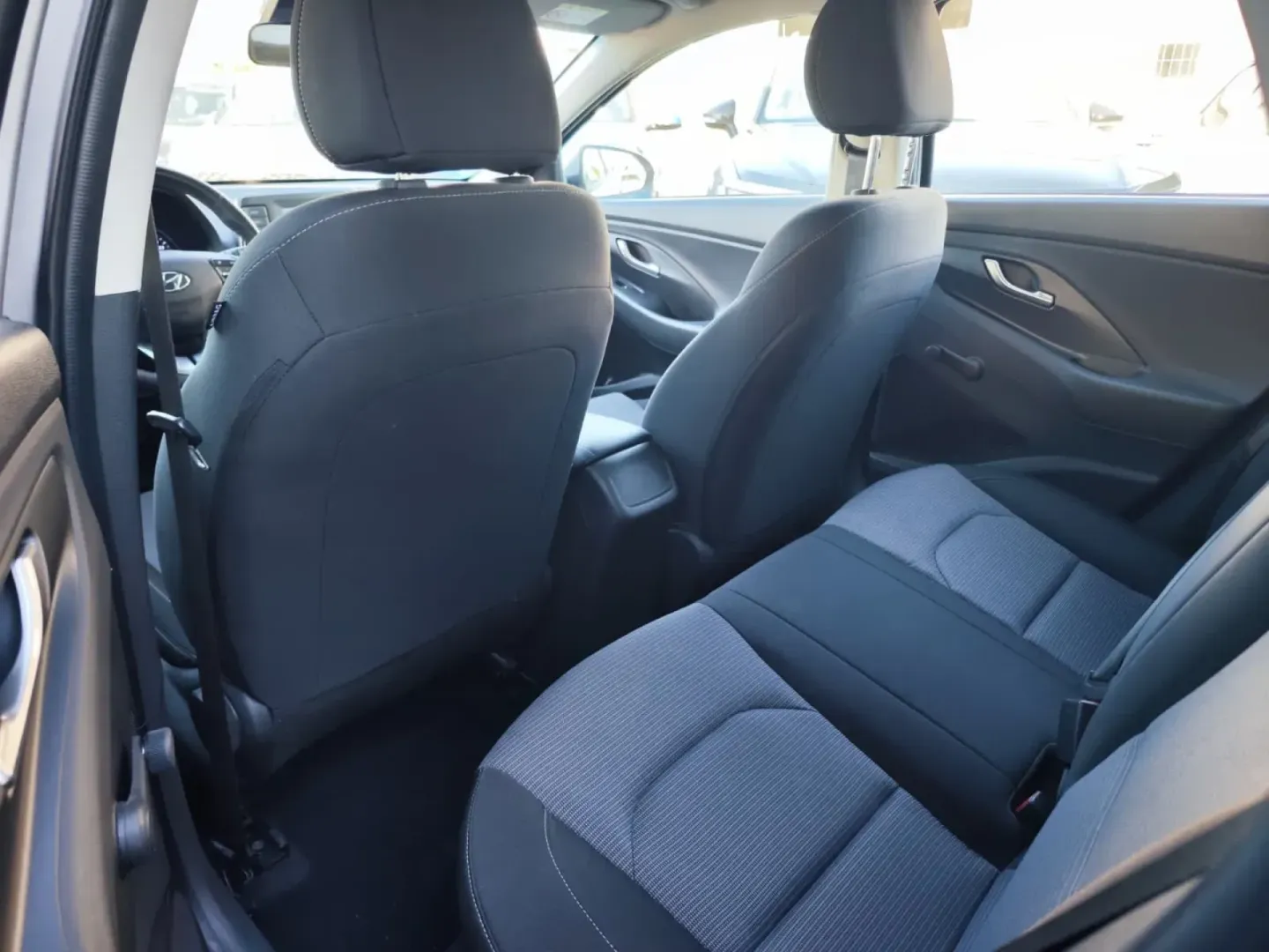 Cumpara/ Vinde online Hyundai i30 2022 SH, la cel mai bun pret pentru tine!
