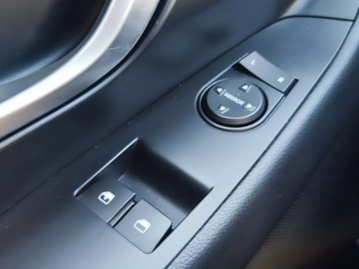Cumpara/ Vinde online Hyundai i30 2022 SH, la cel mai bun pret pentru tine!