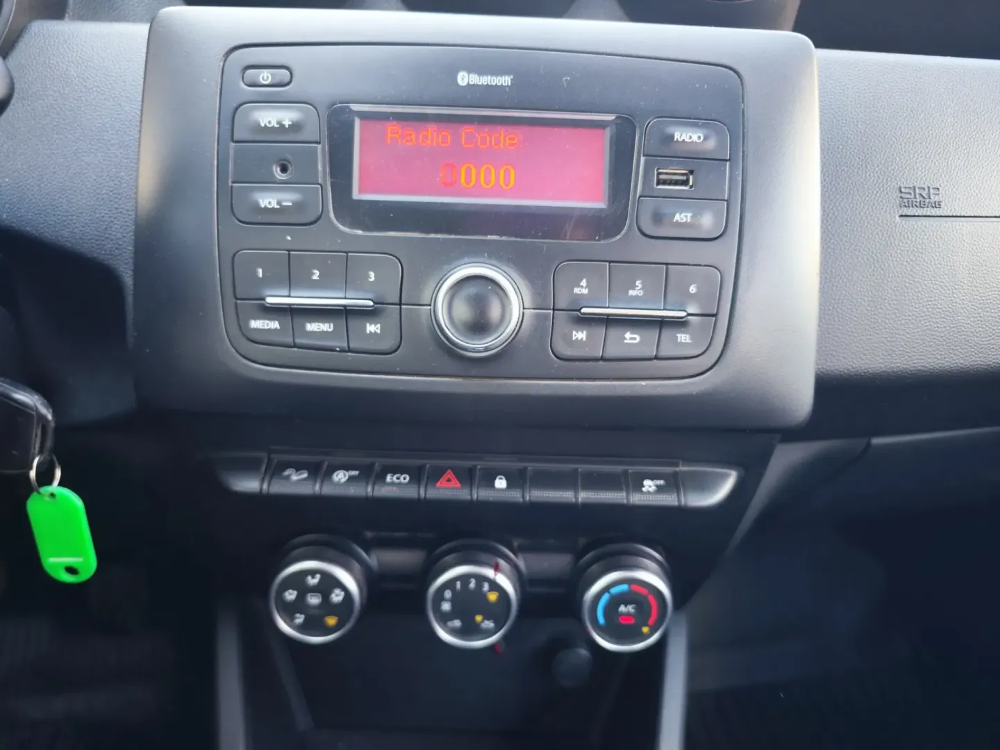Cumpara/ Vinde online Dacia Duster 2020 SH, la cel mai bun pret pentru tine!