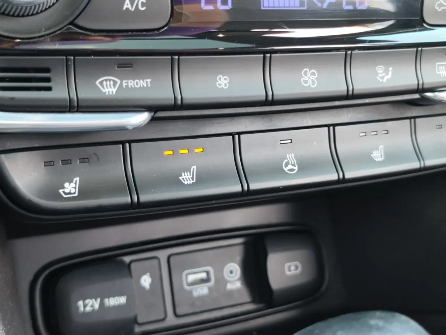 Cumpara/ Vinde online Hyundai Santa Fe 2020 SH, la cel mai bun pret pentru tine!