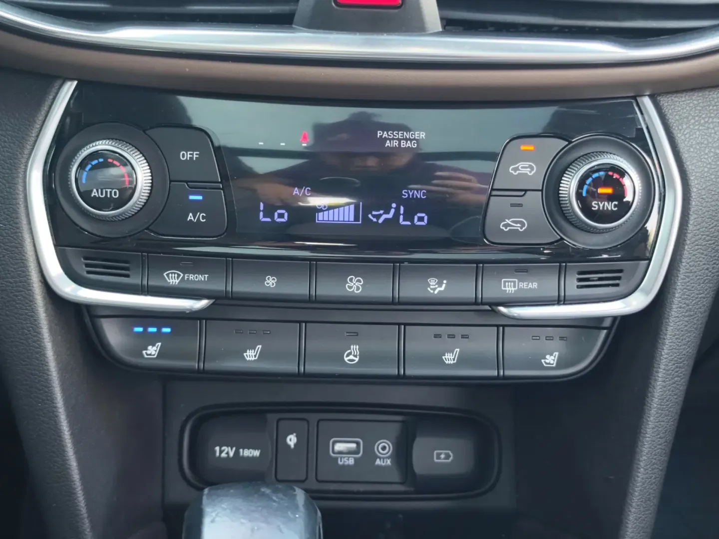 Cumpara/ Vinde online Hyundai Santa Fe 2020 SH, la cel mai bun pret pentru tine!