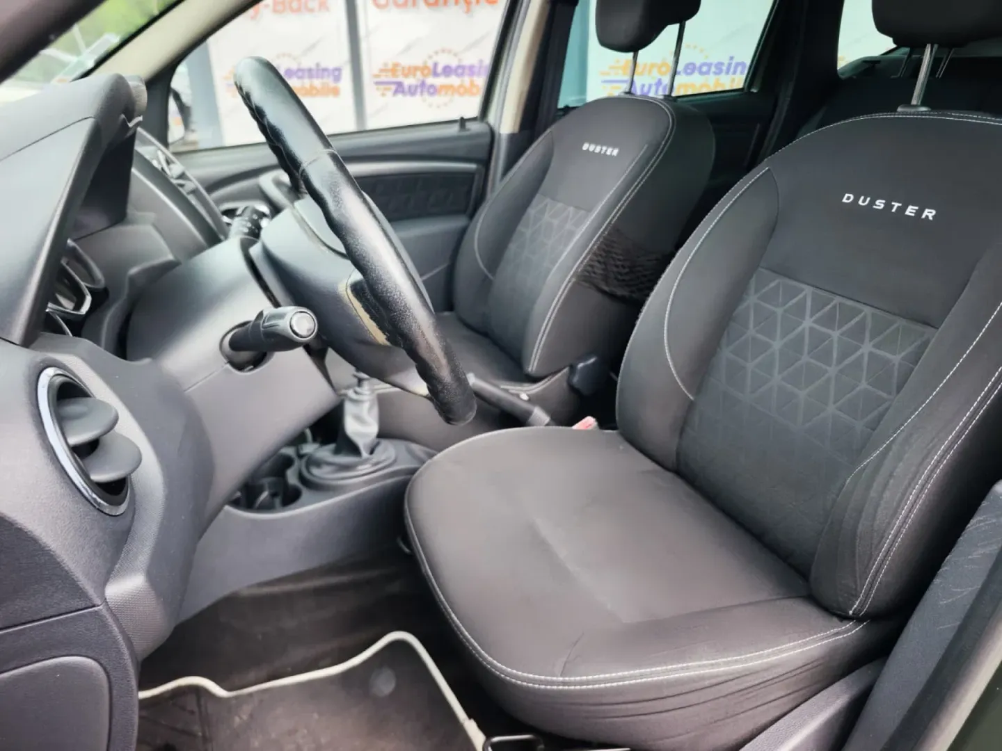 Cumpara/ Vinde online Dacia Duster 2014 SH, la cel mai bun pret pentru tine!