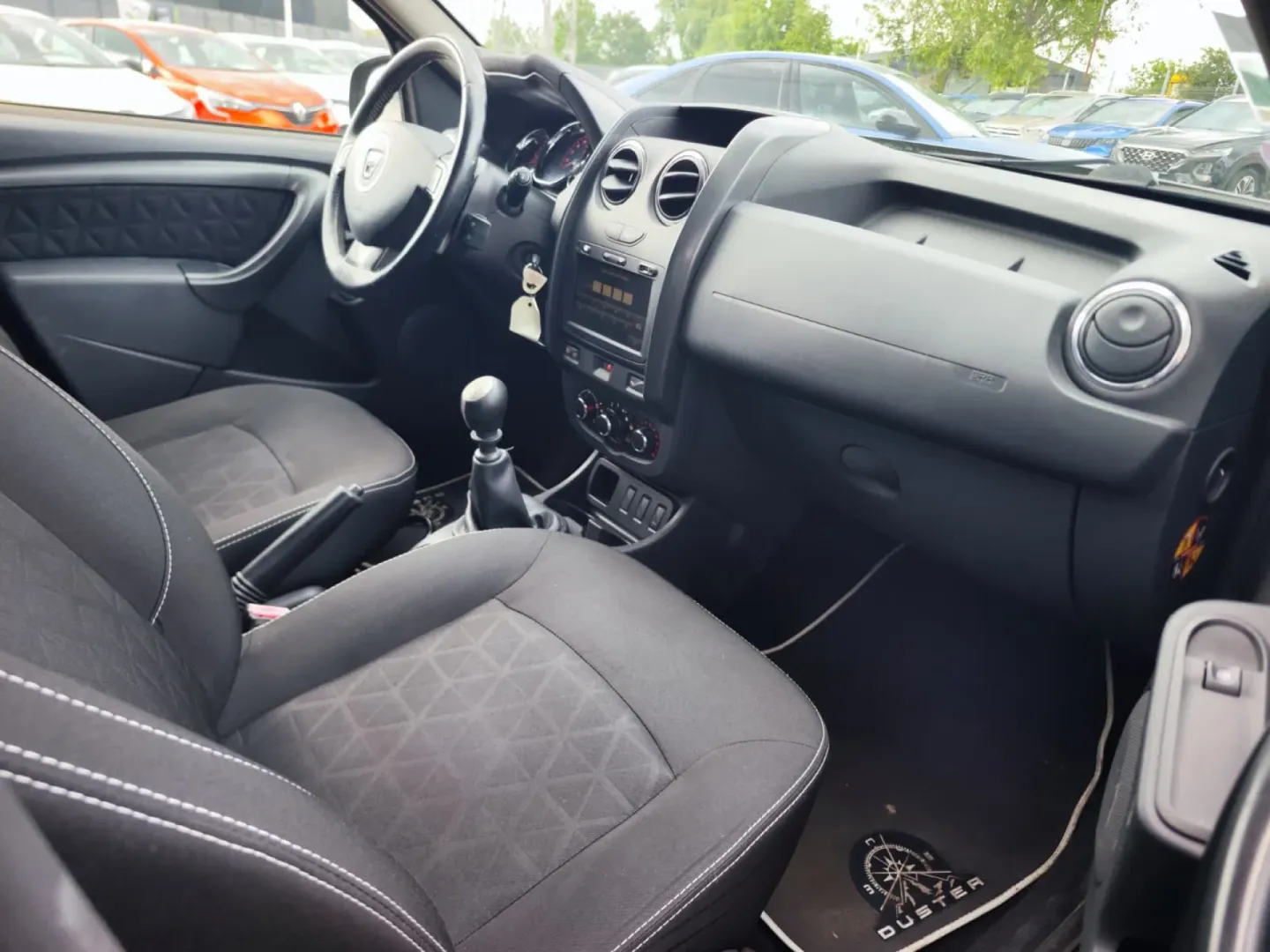 Cumpara/ Vinde online Dacia Duster 2014 SH, la cel mai bun pret pentru tine!