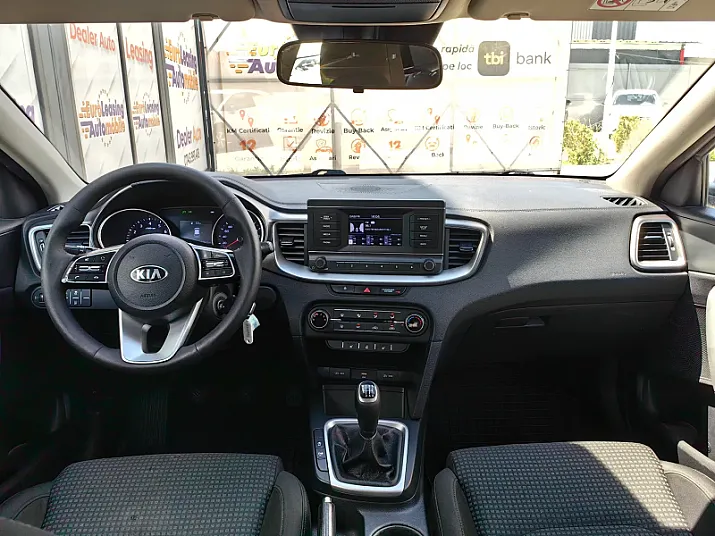 Cumpără / Vinde Kia Ceed 2021 SH, la cel mai bun pret pentru tine!