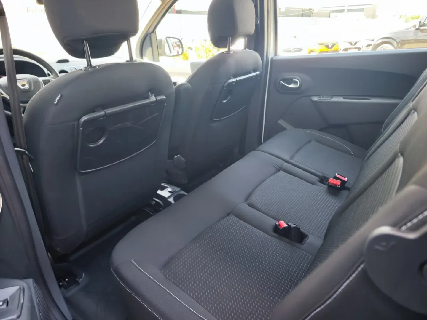 Cumpara/ Vinde online Dacia Lodgy 2021 SH, la cel mai bun pret pentru tine!