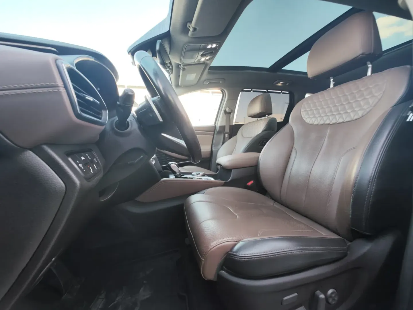 Cumpara/ Vinde online Hyundai Santa Fe 2020 SH, la cel mai bun pret pentru tine!