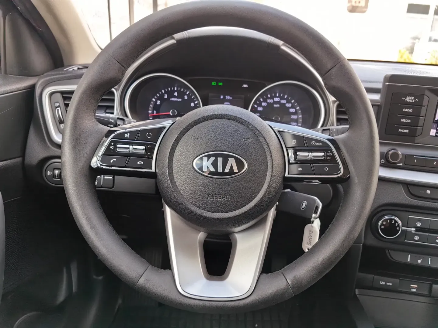 Cumpara/ Vinde online Kia Ceed 2021 SH, la cel mai bun pret pentru tine!