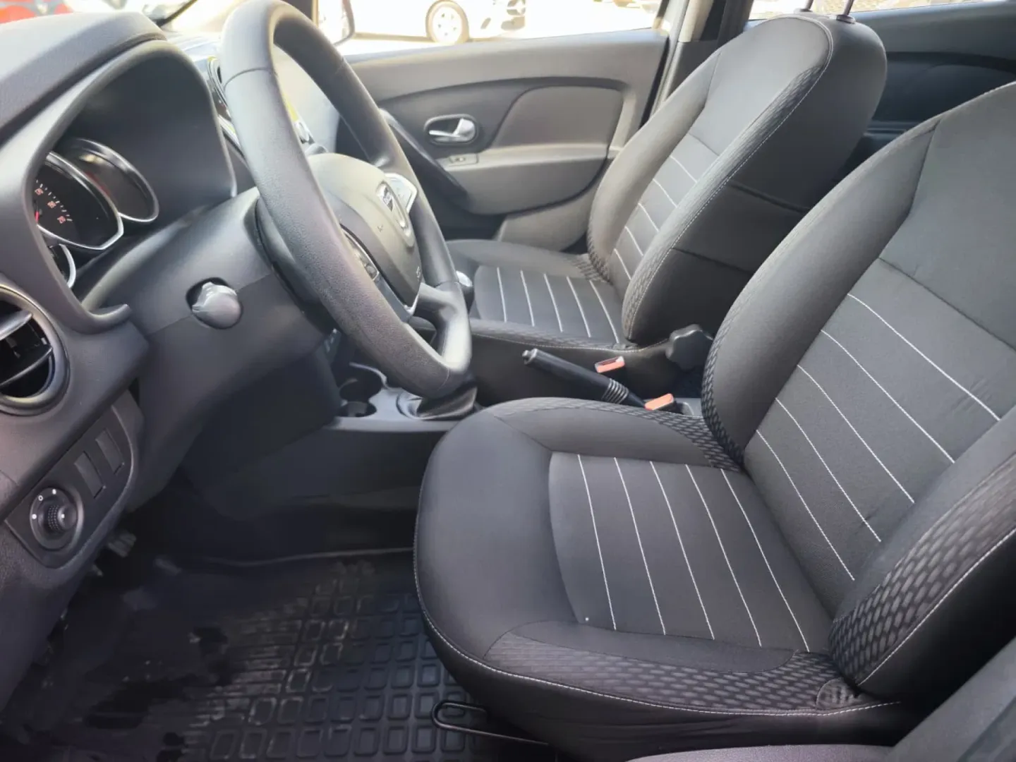 Cumpara/ Vinde online Dacia Logan 2020 SH, la cel mai bun pret pentru tine!