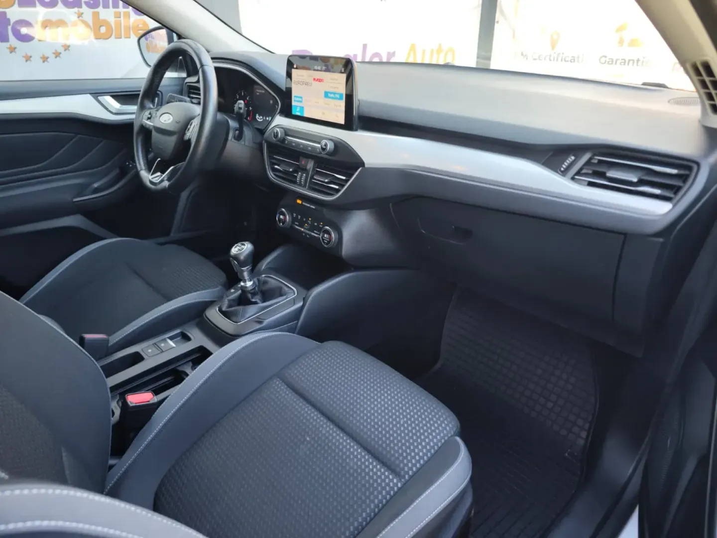 Cumpara/ Vinde online Ford Focus 2020 SH, la cel mai bun pret pentru tine!