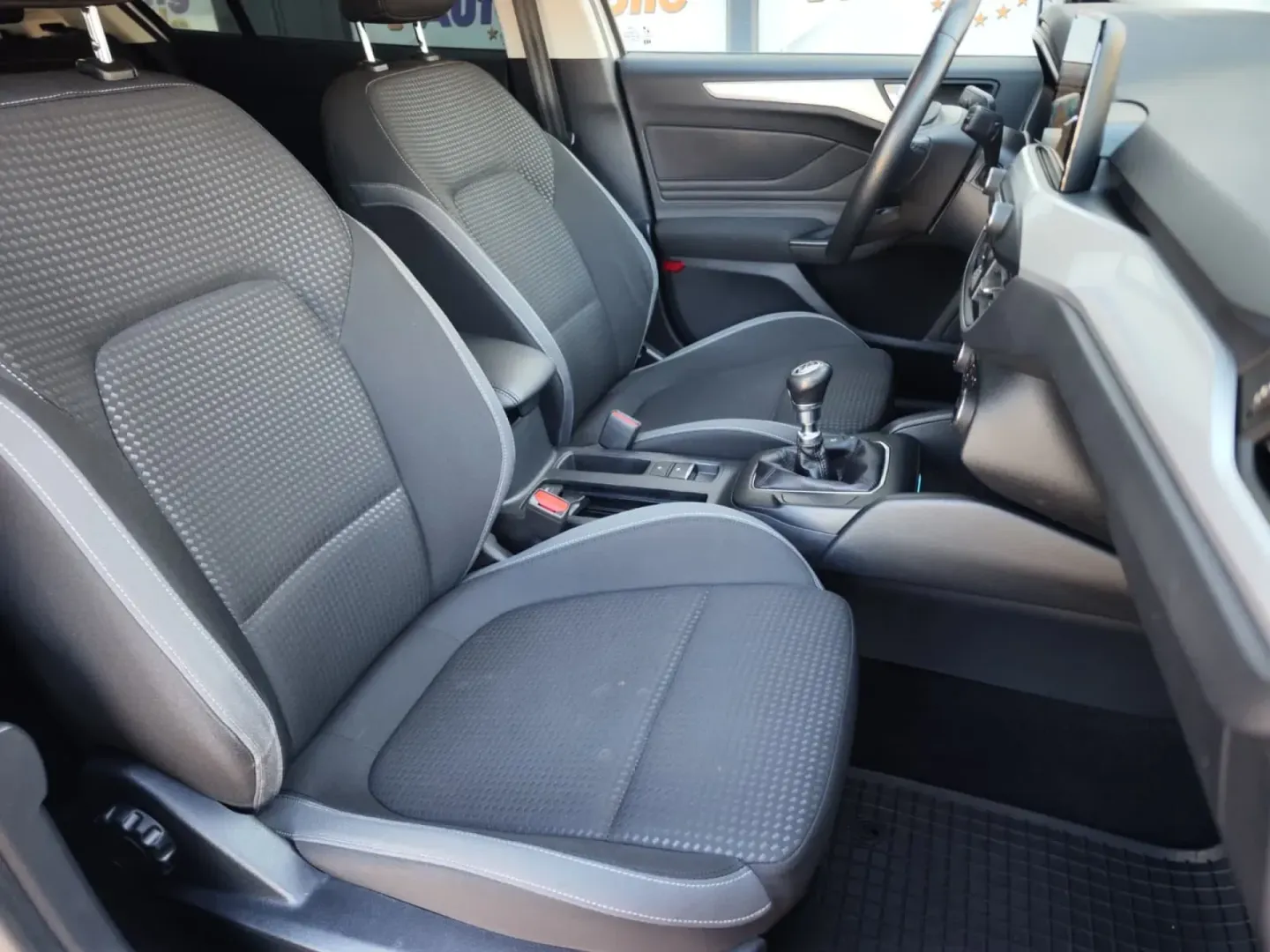 Cumpara/ Vinde online Ford Focus 2020 SH, la cel mai bun pret pentru tine!