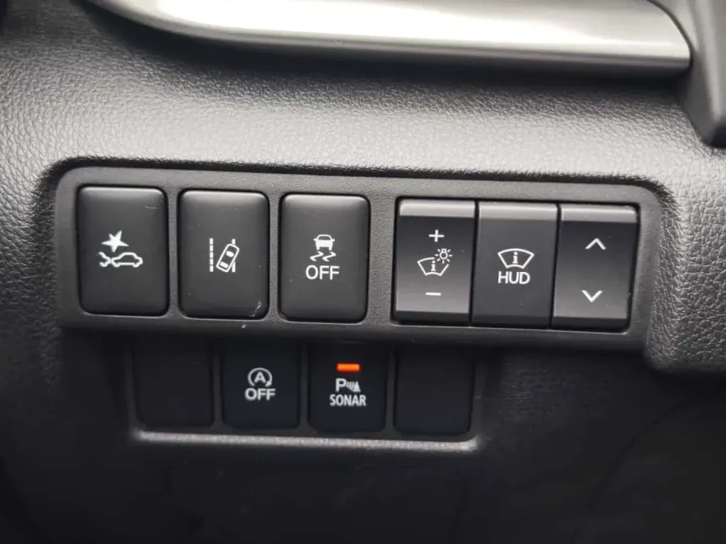Cumpara/ Vinde online Mitsubishi Eclipse Cross 2020 SH, la cel mai bun pret pentru tine!
