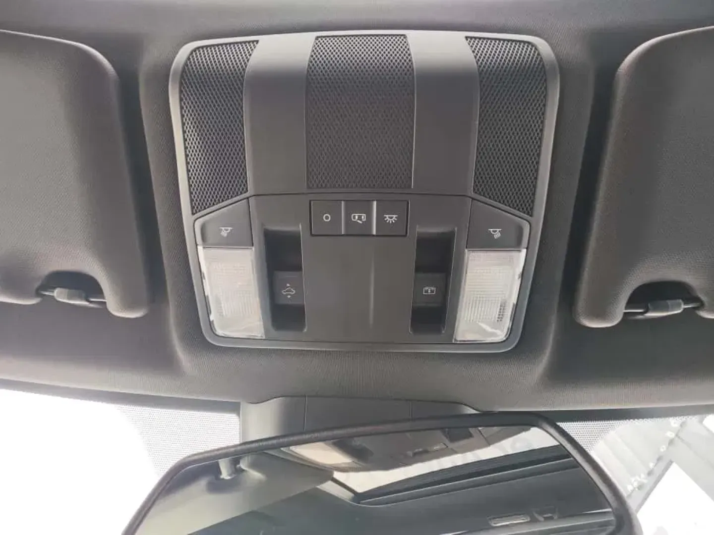 Cumpara/ Vinde online Mitsubishi Eclipse Cross 2020 SH, la cel mai bun pret pentru tine!