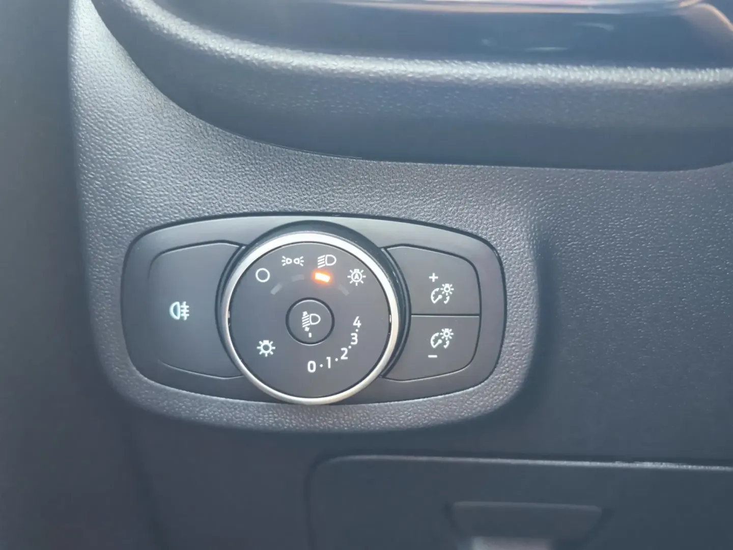 Cumpara/ Vinde online Ford Fiesta 2021 SH, la cel mai bun pret pentru tine!