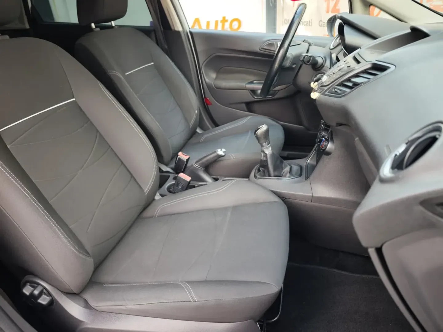 Cumpara/ Vinde online Ford Fiesta 2017 SH, la cel mai bun pret pentru tine!