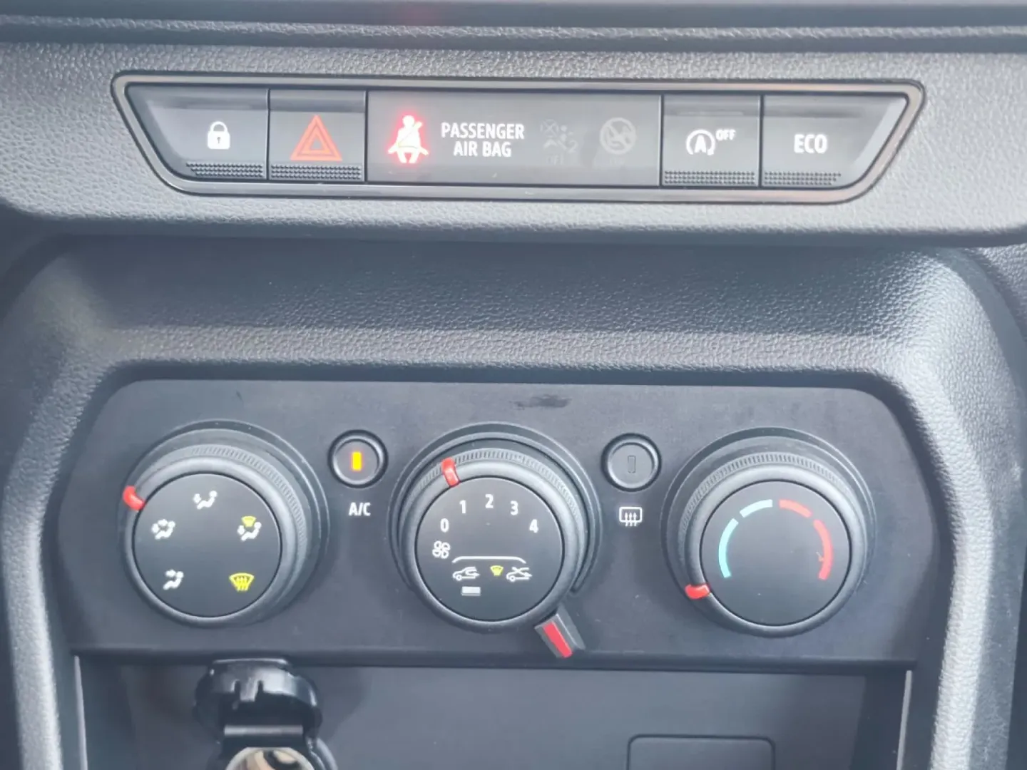 Cumpara/ Vinde online Dacia Logan 2022 SH, la cel mai bun pret pentru tine!